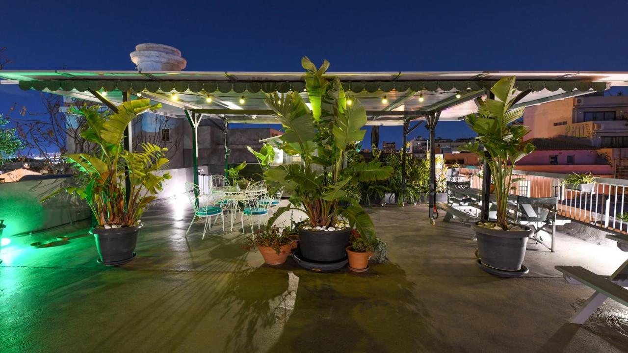 Monastiraki #Wallsfree Citycenter- Unspoiled Athens Apartments Экстерьер фото